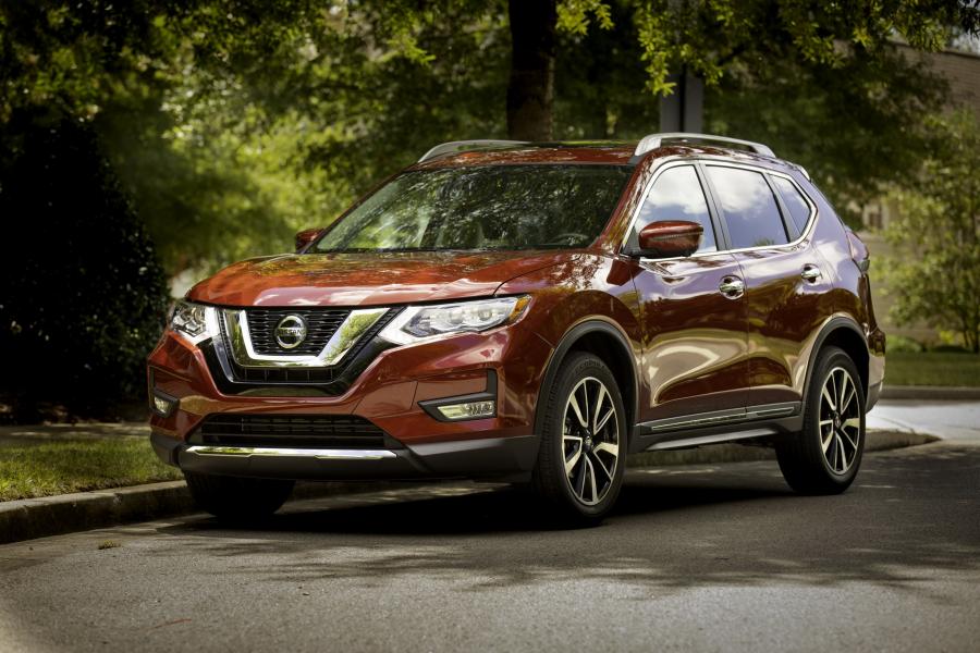 Детали экстерьера Nissan Rogue (T32) 2016 года  (фото 39 из 40)